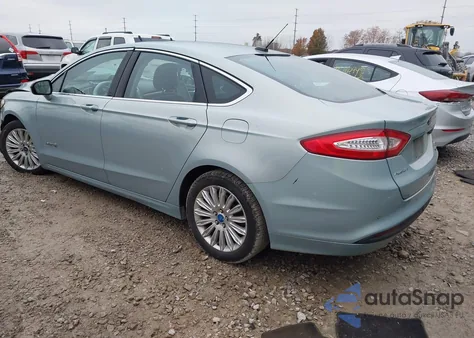 2013 Ford Fusion Hybrid Se из США, поврежденный, VIN 3FA6P0LU7DR147013